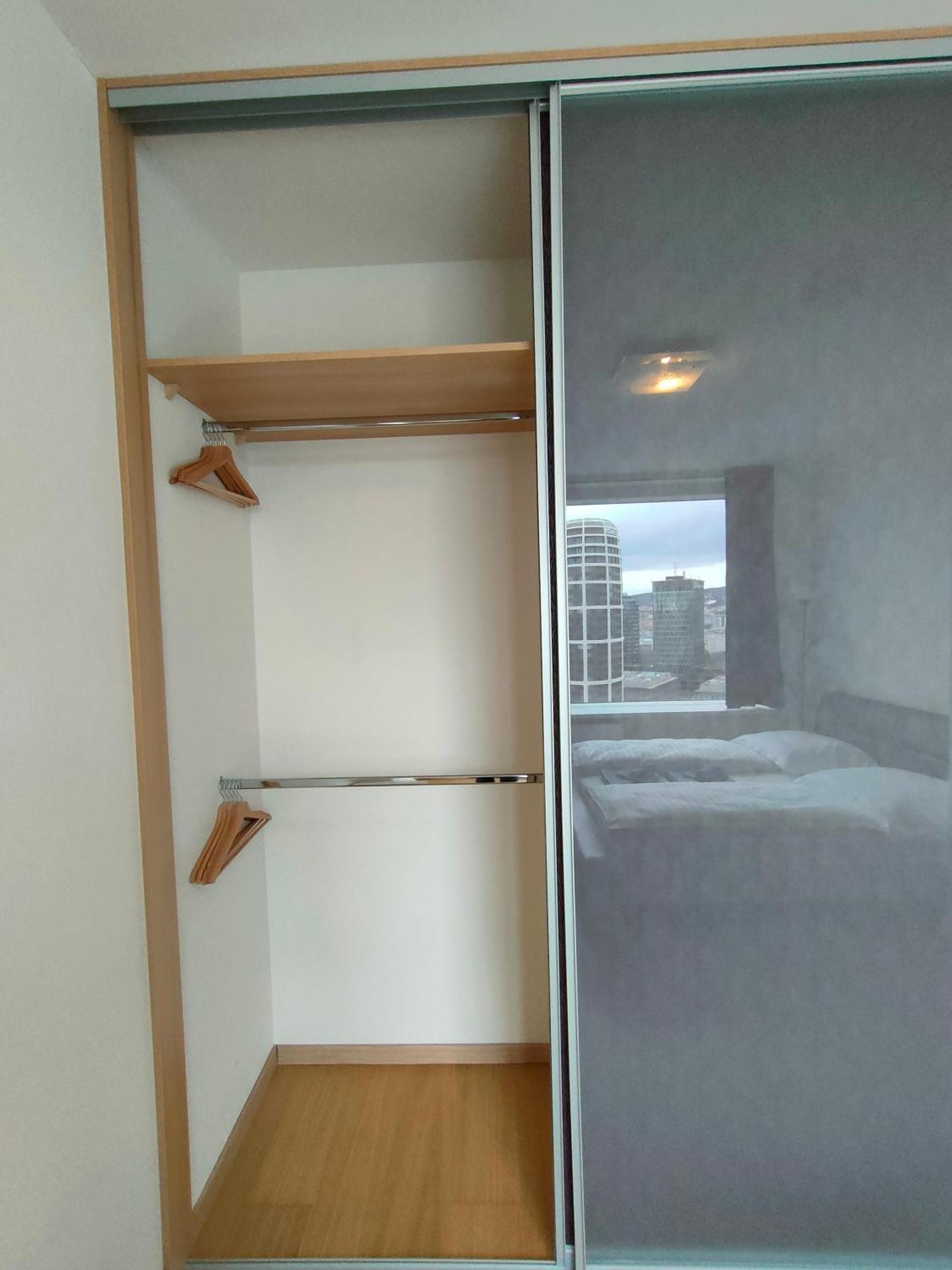 Sag Romantic 22 Floor Panorama City Free Parking Free Wifi Bratislava Esterno foto